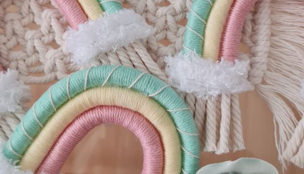 Makramee (Regenbogen/Feder/Anhänger)